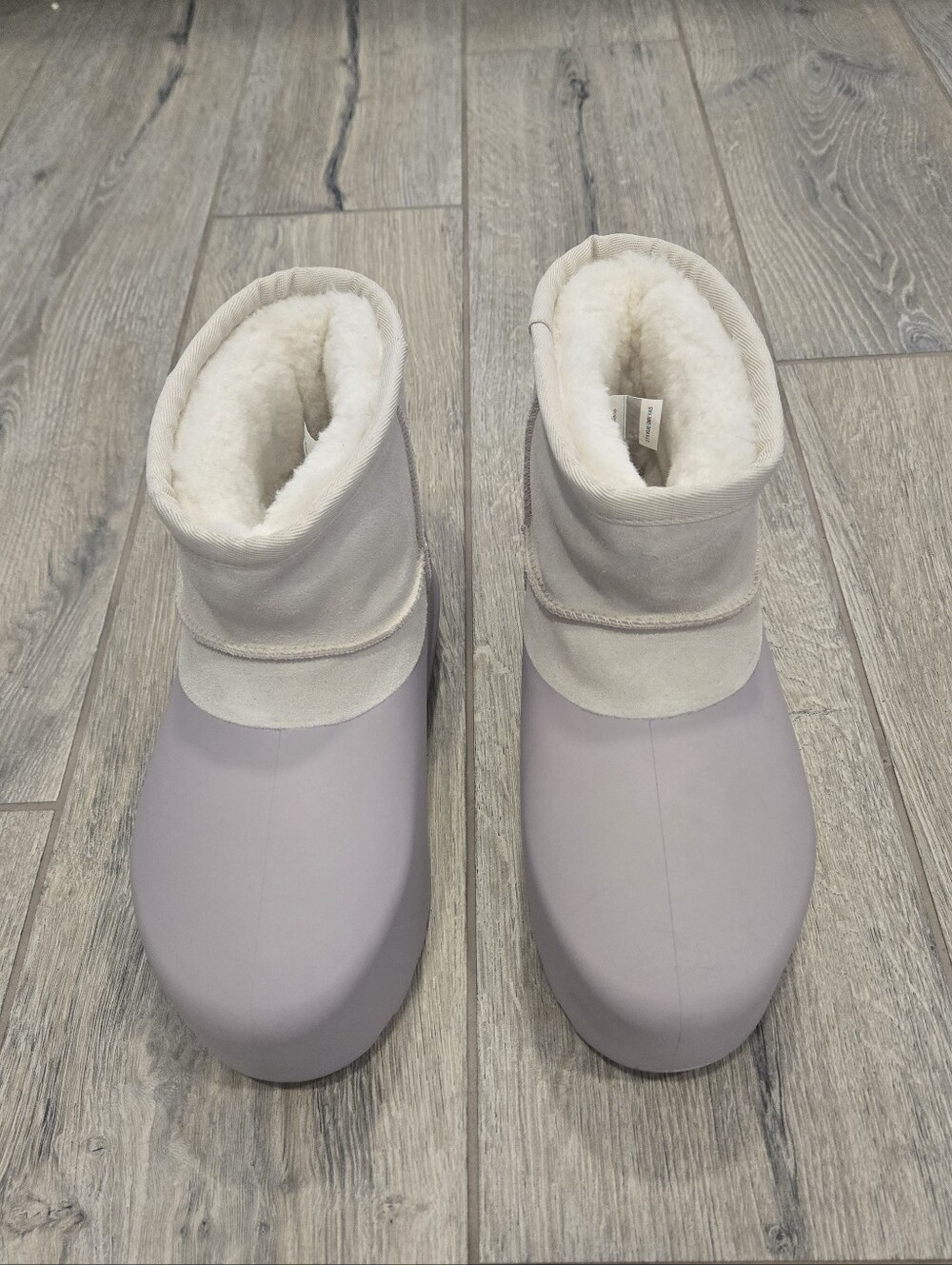UGG Classic Mini Pumped Molded Boot